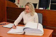 Zväčšiť fotografiu - Predseda a poslanci zložili sľuby, známe sú aj mená podpredsedov - DSC_7587