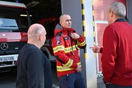 Zväčšiť fotografiu - Predseda tsk navštívil záchranné zložky na hornej nitre