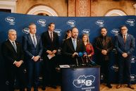 Zväčšiť fotografiu - Predsedovia krajov žiadajú zmenu pravidiel fondu na podporu športu, zjednotenie školských procesov a prísnejšie štandardy pre autobusové stanice