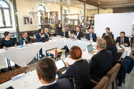 Predsedovia vyšších územných celkov sa stretli v trnave - DSC06747