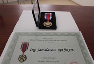 Predsedu trenčianskeho samosprávneho kraja ocenili hviezdou zväzu vojakov - IMG_1059