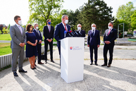 Zväčšiť fotografiu - Predstavitelia sk 8 rokovali s predsedom parlamentu o reforme verejnej správy - DSC01159