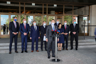 Zväčšiť fotografiu - Predstavitelia sk 8 rokovali s predsedom parlamentu o reforme verejnej správy - L97A0602SK 8 rokovanie