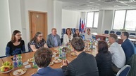 Zväčšiť fotografiu - Predstaviteľom kraja odprezentovali nový úverový nástroj pre verejný sektor - 2