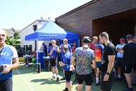 Zväčšiť fotografiu - Prejazd jazerami i po výnimočne dlhom gabiónovom múre, taký je nový úsek vážskej cyklomagistrály