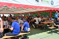 Zväčšiť fotografiu - Prejazd jazerami i po výnimočne dlhom gabiónovom múre, taký je nový úsek vážskej cyklomagistrály