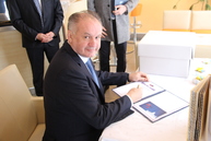 Prezident slovenskej republiky v púchove vyslovil pochvalu študentom soš obchodu a služieb - IMG_4229