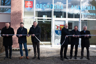 Zväčšiť fotografiu - Prievidzská obchodná akadémia prešla rekonštrukciou za viac ako pol milióna eur - 20200224_PD_OA_017w