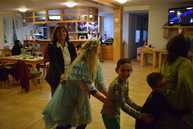 Projekt pomôžme deťom s autizmom podporila aj trenčianska župa - Piatok Tábor Podvisnove (6)