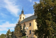 Zväčšiť fotografiu - Pruské navštívili potomkovia významného grófskeho rodu - IMG_1849