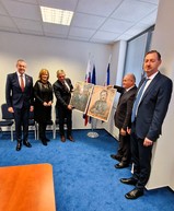 Zväčšiť fotografiu - Prvá výjazdová vláda rokovala v trenčíne, uvoľnené boli financie pre samosprávy - 20231212_100234