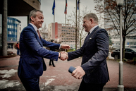 Zväčšiť fotografiu - Prvá výjazdová vláda rokovala v trenčíne, uvoľnené boli financie pre samosprávy - DSC02231