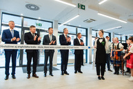 Zväčšiť fotografiu - Prvá výjazdová vláda rokovala v trenčíne, uvoľnené boli financie pre samosprávy - TSK_vyjazdove_gastro_hokejovka_mini (35 of 102)