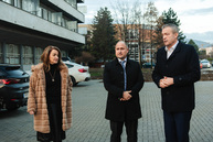 Zväčšiť fotografiu - Prvá výjazdová vláda rokovala v trenčíne, uvoľnené boli financie pre samosprávy - TSK_vyjazdove_gastro_hokejovka_mini (88 of 102)