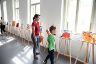 Zväčšiť fotografiu - Prvý ročník projektu „bez rozdielov“ zakončila úspešná vernisáž diel mladých umelcov s autizmom - DSC_9467 copy