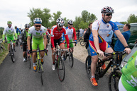 Prvých 13,4 km vážskej cyklotrasy dnes župa odovzdala verejnosti. niektorí cyklisti to označujú za udalosť roka. - 20180525_HORNA_STREDA_cyklotrasa_063w