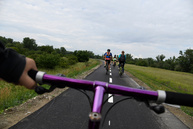 Prvých 13,4 km vážskej cyklotrasy dnes župa odovzdala verejnosti. niektorí cyklisti to označujú za udalosť roka. - 20180525_HORNA_STREDA_cyklotrasa_119w