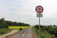 Prvých 13,4 km vážskej cyklotrasy dnes župa odovzdala verejnosti. niektorí cyklisti to označujú za udalosť roka. - IMG_2746