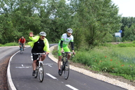 Prvých 13,4 km vážskej cyklotrasy dnes župa odovzdala verejnosti. niektorí cyklisti to označujú za udalosť roka. - IMG_2833