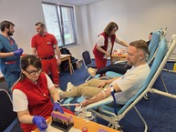 Zväčšiť fotografiu - Rekordný záujem o darovanie krvi