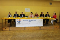 Seniori slávnostné ukončili xxix. ročník akadémie tretieho veku - 01