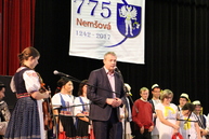 Seniorom vďačíme za mnohé. nezabudli na to ani v hrachovišti, nemšovej či novej dubnici - IMG_5159