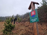 Zväčšiť fotografiu - Silvester v znamení výstupu na strážov či návštev záchranných zložiek a cestárov - 20221231_090752