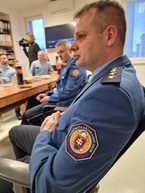 Zväčšiť fotografiu - Silvestrovské poďakovanie tým, ktorí sa starajú o bezpečné považie