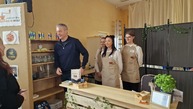 Zväčšiť fotografiu - Skúška dospelosti netradičnou formou - 20240426_094546