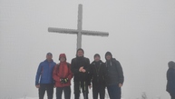 Zväčšiť fotografiu - Výstup na Vtáčnik - najvyšší vrch v Trenčianskom kraji.