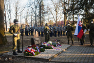 Zväčšiť fotografiu - Smutné výročie tragickej udalosti v novákoch - TSK_Výbuch VOP Nováky_15 rokov_mini-11