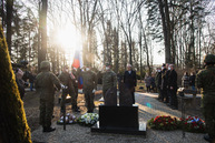 Zväčšiť fotografiu - Smutné výročie tragickej udalosti v novákoch - TSK_Výbuch VOP Nováky_15 rokov_mini-9