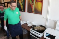 Zväčšiť fotografiu - Sobota v hornej breznici a uhrovci v znamení fašiangov, v poluvsí dominoval spev - IMG_0012