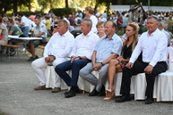 Zväčšiť fotografiu - Sobota v trenčianskom kraji patrila hasičom, gastronómii aj tradíciám