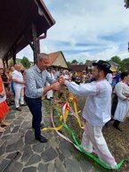 Zväčšiť fotografiu - Sobota v znamení tradícií, hasičského športu či odovzdania ďalších defibrilátorov - 20220813_153919