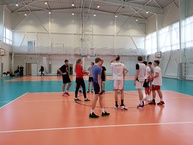 Zväčšiť fotografiu - Špičkové podmienky pre rozvoj talentu vytvorí župná športová škola aj basketbalistom - 20220119_145754