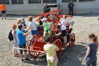 Spoločnú jazdu električky a hasičov si užilo približne 1500 návštevníkov - 32191221_1787556547967951_5151856637836787712_o