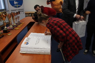 Športovcov, ktorí reprezentujú trenčiansky kraj v celosvetovom meradle, na návšteve u župana - IMG_2751