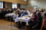 Zväčšiť fotografiu - Starších si uctili v trenčianskych bohuslaviciach, priepasnom aj častkovciach - 22