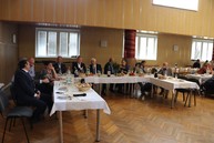 Zväčšiť fotografiu - Starších si uctili v trenčianskych bohuslaviciach, priepasnom aj častkovciach - 25