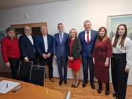 Zväčšiť fotografiu - Štát, župa a miestna samospráva ako hlavní aktéri efektívnej verejnej správy