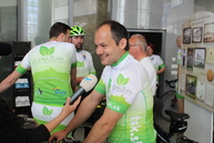 Štvrtý ročník projektu do práce na bicykli otvoril na trenčianskej župe národný cyklokoordinátor, predstavili aj nové cyklodresy zelenej župy - IMG_9465