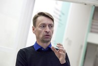 Zväčšiť fotografiu - Symbolický dialóg s bazovským predskokanom otváracieho víkendu