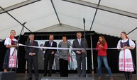 Takmer po 10-ročnej pauze sa do trenčína veľkolepo vrátila medzinárodná výstava trenčín mesto módy, najväčší priestor dostali domáci návrhári - IMG_1198