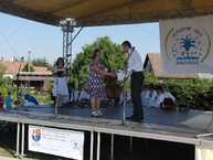 Timoradza,  sebedražie, dvorec  -  malé obce s veľkými výročiami. obyvateľov spájala aj lehota pod vtáčnikom - DVOREC (5)