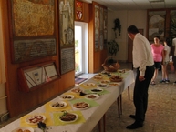 Timoradza,  sebedražie, dvorec  -  malé obce s veľkými výročiami. obyvateľov spájala aj lehota pod vtáčnikom - LEHOTA_POD_VTACNIKOM (4)