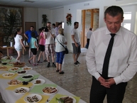 Timoradza,  sebedražie, dvorec  -  malé obce s veľkými výročiami. obyvateľov spájala aj lehota pod vtáčnikom - LEHOTA_POD_VTACNIKOM (5)