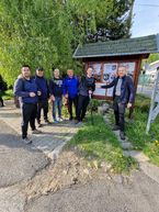 Zväčšiť fotografiu - Tradičný výstup na maguru prilákal ľudí z celého okolia - 20230506_080410