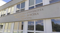 Zväčšiť fotografiu - Trenčianska univerzita ako prvá na slovensku so systémom zdieľanej ekologickej dopravy - IMG_20220809_130552