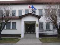 Zväčšiť fotografiu - Trenčianska župa nesúhlasí s rušením krajského súdu v trenčíne - OS_BN (zdroj banovce.sk)